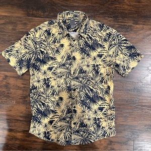 H&M pattern short-sleeve casual shirt - Men’s